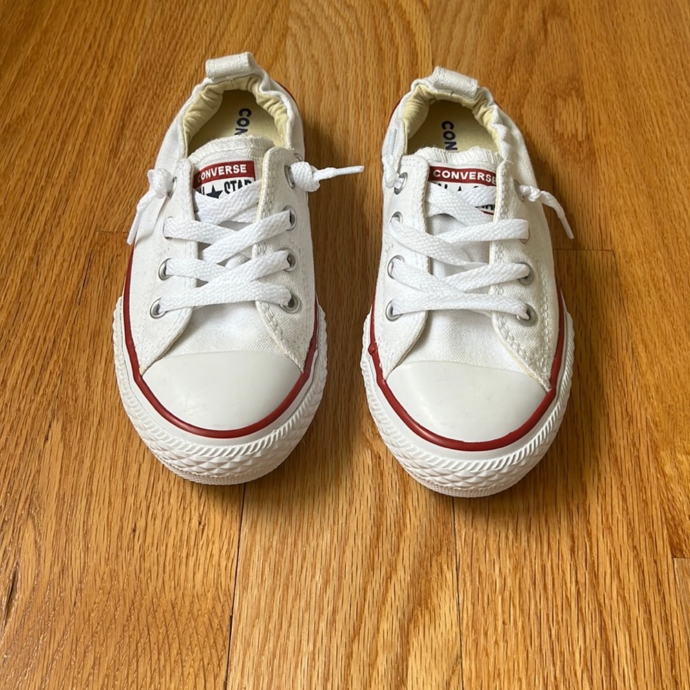 Converse Chuck Taylors Sneakers White Size 1 Juniors Slip On
